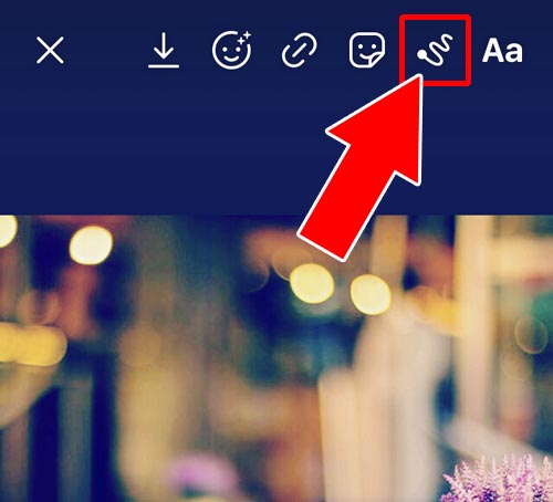 ストーリーの塗りつぶし機能で背景を塗りつぶす|インスタストーリーで背景色の変え方!塗りつぶしや半透明も簡単にできます