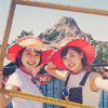 AKB48の渡辺美優紀がアナウンサーの弘中綾香とディズニーを満喫