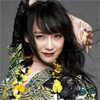 タレントの篠原ともえ、別人のような大人ビューティー写真を公開