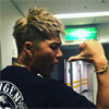EXILEのSHOKICHI、廊下で振り向きざまの姿がイケメン